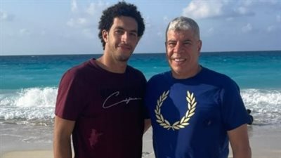 هل يرحل مصطفى شوبير عن الأهلي؟ والده يفجر مفاجأة بشأن تمديد عقده مع 