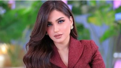 ياسمين عز تنفجر غضباً بسبب ارتباك قرارات الدراسة وسوء الأحوال الجوية