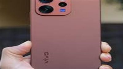 مراجعة Vivo V70 5G: عملاق البطارية الجديد الذي يغزو الأسواق في 2026
