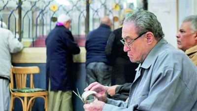 بشرى لأصحاب المعاشات.. انطلاق عمليات الصرف اليوم وتشكيل غرف عمليات لمراقبة النظام