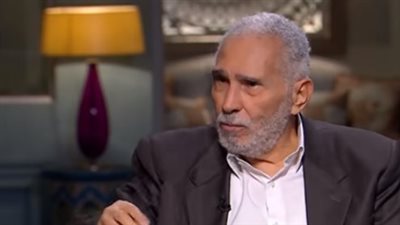تدهور الحالة الصحية للفنان عبد الرحمن أبو زهرة ونقله إلى العناية المركزة بالقاهرة
