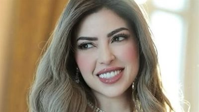 ميرنا جميل في 2026: توازن مثالي بين الأناقة الجذابة والاختيارات الفنية الذكية