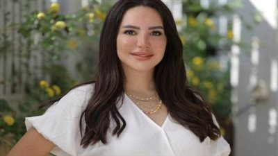 إنجي علاء في مواجهة 