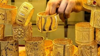 الذهب يتذبذب في السوق المحلي.. زيادات طفيفة وترقب حذر