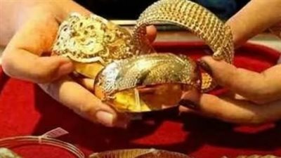 استقرار نسبي للذهب محليًا مع ارتفاع الأوقية عالميًا وسط ترقب بيانات التضخم