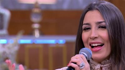 الجمهور يتفاعل مع 