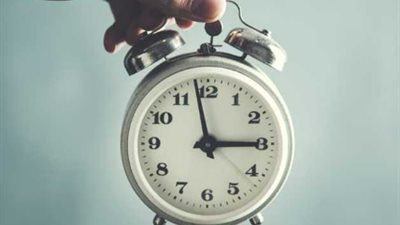 بعد تطبيق التوقيت الصيفي.. تعرف على المواعيد الجديدة للصلاة في جميع أنحاء الجمهورية