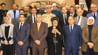 محافظ القليوبية يهنئ الأنبا مرقس بعيد القيامة ويؤكد: الأعياد تعزز الوحدة الوطنية