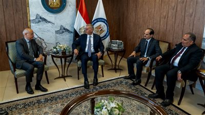 مصر وتوتال إنرجيز تبحثان فرص التنقيب عن الغاز في المياه العميقة
