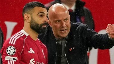  أرني سلوت يفتح النار بسبب رحيل محمد صلاح مجاناً عن ليفربول... هل كانت القشة التي قصمت ظهر البعير؟