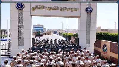 الداخلية تنظم برنامج معايشة مشترك بين طلاب أكاديمية الشرطة والكلية الحربية لتعزيز التكامل والتدريب الميداني