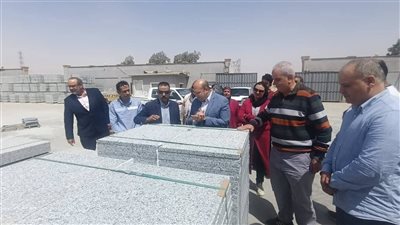 نائب محافظ الجيزة يتابع تطوير المنطقة الصناعية بعرب أبو ساعد ويلتقي المستثمرين