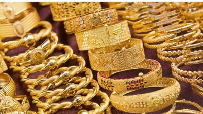 استقرار الذهب في مصر وتراجع طفيف في السعودية والإمارات بختام تعاملات الأحد
