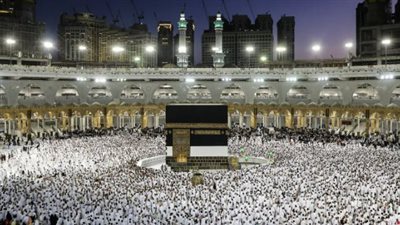 “بشائر الوصول” تمهد الطريق إلى مكة.. مبادرة نوعية ترتقي بتجربة الحجاج منذ لحظة الوصول