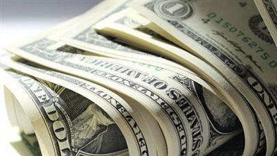 سعر الدولار في البنوك المصرية يسجل 51.87 جنيه في مستهل الأسبوع