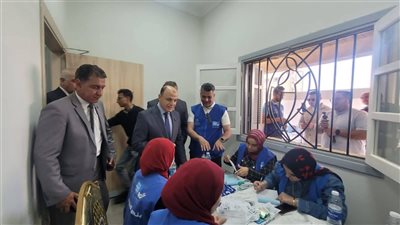 رئيس الوزراء يستعرض جهود القوافل الطبية بالغربية ويؤكد أولوية تطوير قطاع الصحة ضمن خطة الدولة
