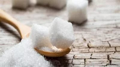 هذه الأطعمة ترفع السكر بسرعة.. نصائح هامة من أستاذ باطنة (فيديو)