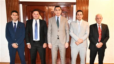 وزير الرياضة يناقش مع اتحاد الشراع خطة الإعداد للاستحقاقات الدولية وتوسيع قاعدة الممارسة