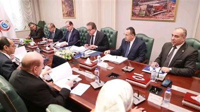 وزير الصحة يترأس جلسة اجتماع  مجلس أمناء المجلس الصحي المصري