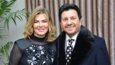 أزمة هاني شاكر في فرنسا.. نادية مصطفى تفجر مفاجأة حول تواصل زوجته مع رئيس الجالية بفرنسا