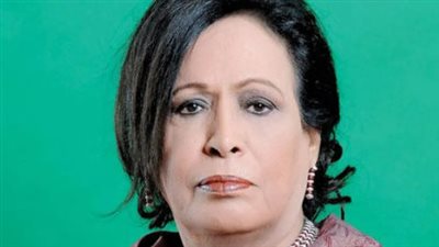  دموع ودعوات ترافق جثمان الفنانة حياة الفهد إلى مثواها الأخير بمقبرة الصليبيخات
