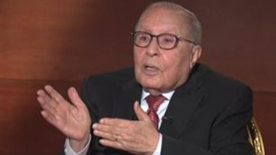 حقيقة احتجاز محمد فاضل في المستشفى.. تفاصيل المنشور الذي طمأن الوسط الفني