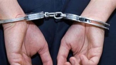 القصة الكاملة لواقعة مدير مدرسة الجيزة التي هزت السوشيال ميديا وانتهت بالكلبش