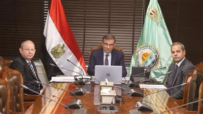 وزير الزراعة يشارك في اجتماعات الهيئات المالية العربية ومجلس مساهمي هيئة الاستثمار والإنماء الزراعي