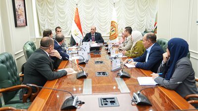 تعزيز الصناعة المصرية.. خطة مشتركة لتدريب العمالة الماهرة مع «جيد تكستايل»
