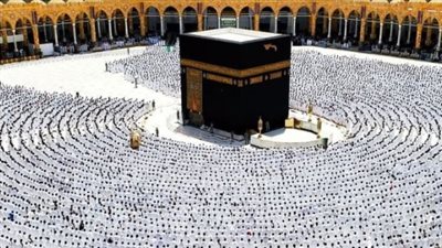 لبيك اللهم لبيك.. مشاعر الفرح تسيطر على الحجاج المصريين قبل ساعات من السفر