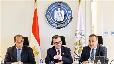 بحث تعزيز دور مؤسسات التعليم العالي تنمويًا.. وجهود فض التشابكات المالية بين هيئة التنمية الزراعية وبنك الاستثمار القومي