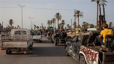 تصعيد أمني في الزاوية الليبية يشل الحياة التعليمية ويثير مخاوف واسعة حول مصفاة النفط