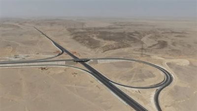 ما هي التكنولوجيا المستخدمة في إنشاء كباري محور الفشن وديروط العملاقة؟