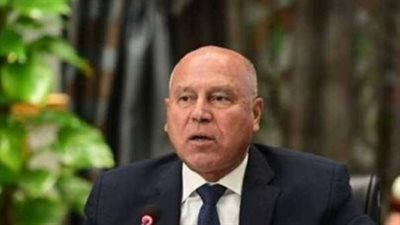 وزير النقل يشهد التشغيل التجريبي لكوبري أعلى مزلقان أبو شوشة بقنا 