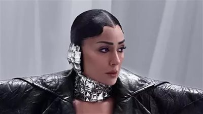 إطلالة كلاسيكية لغادة عبد الرازق.. تفاصيل جلسة التصوير الجديدة وظهور خاص لابنتها روتانا يشعل منصات التواصل