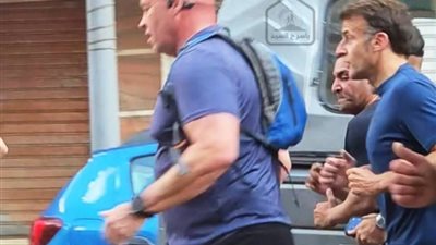 أحمد موسى يتغنى بجولة ماكرون في الإسكندرية: حديث العالم
