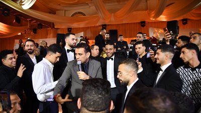 نجوم السياسة والفن يجتمعون في حفل زفاف نجل عائلة توشكى (صور)