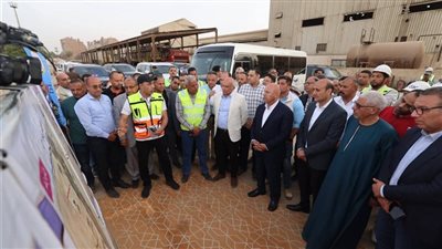 وزير النقل للصعيد: لا تهاون في الجودة أو معايير السلامة على الطرق
