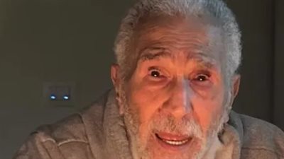 جنازة الفنان عبد الرحمن أبو زهرة.. الحزن يخيم على الوسط الفني بعد رحيل 