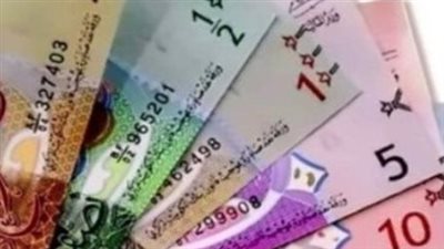 الدينار الكويتي يتصدر قائمة العملات الأغلى.. إليك أسعار الصرف في البنك التجاري الدولي