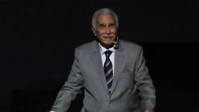 جنازة عبد الرحمن أبو زهرة.. وداع مهيب لآخر عمالقة الفن المصري في الشيخ زايد