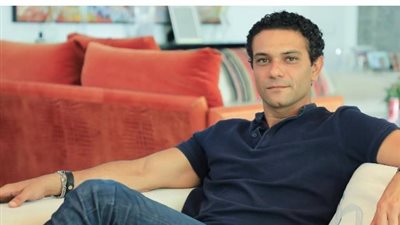 الحياة الشخصية والمهنية للفنان آسر ياسين.. قصة نجاح ملهمة من الهندسة للفن