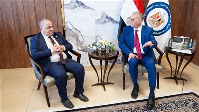 وزير البترول يبحث مع الأمين العام لمنظمة منتجي البترول الأفارقة تعزيز التكامل القاري