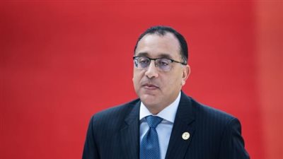 عاجل.. رئيس الوزراء يتفقد 