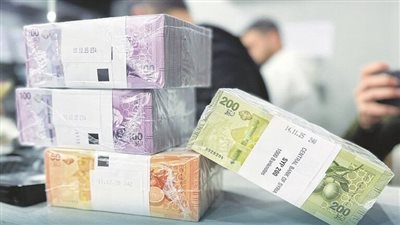 استقرار سعر الدولار في سوريا اليوم السبت: ملامح المنظومة الضريبية الجديدة لدعم الاستثمار وتحفيز القطاع الخاص