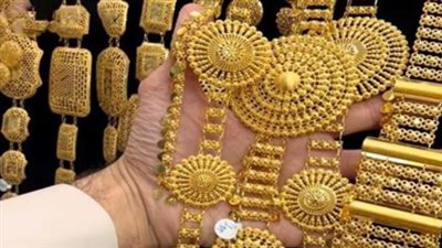 عيار 21 يسجل 6840 جنيهاً بالمحلات وسط ترقب المستثمرين لتوجهات التداول هذا الأسبوع