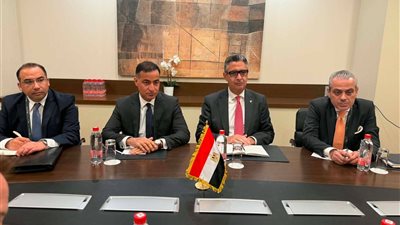 تعاون مصري روسي جديد في تجارة الحبوب.. وزير التموين يبحث الربط بين البورصتين السلعية والروسية