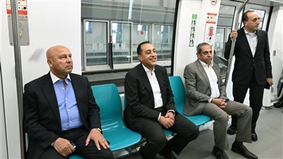مدبولي يتفقد مونوريل شرق النيل ويؤكد التوسع في وسائل النقل الجماعي الأخضر