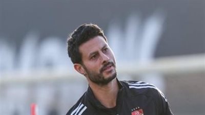 استقرار القلعة الحمراء: الأهلي يغلق باب الرحيل أمام محمد الشناوي ويتمسك بقائده