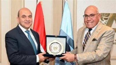الهيئة العربية للتصنيع تبحث مع الغرفة التجارية الفرنسية سبل تعزيز التعاون الصناعي والاستثماري